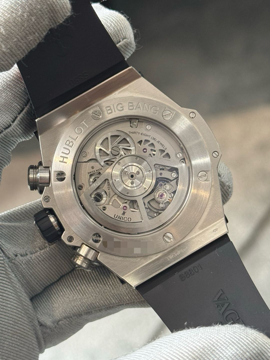Hublot 411.NE.2010.LR detail 6
