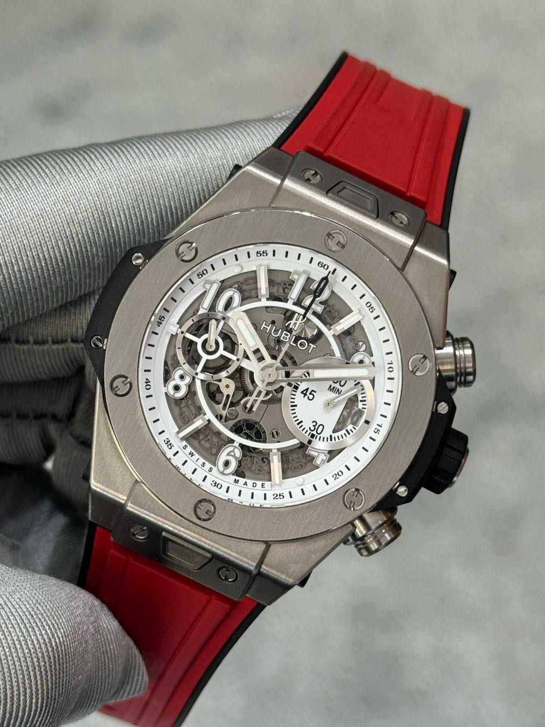 Hublot 411.NE.2010.LR detail 3