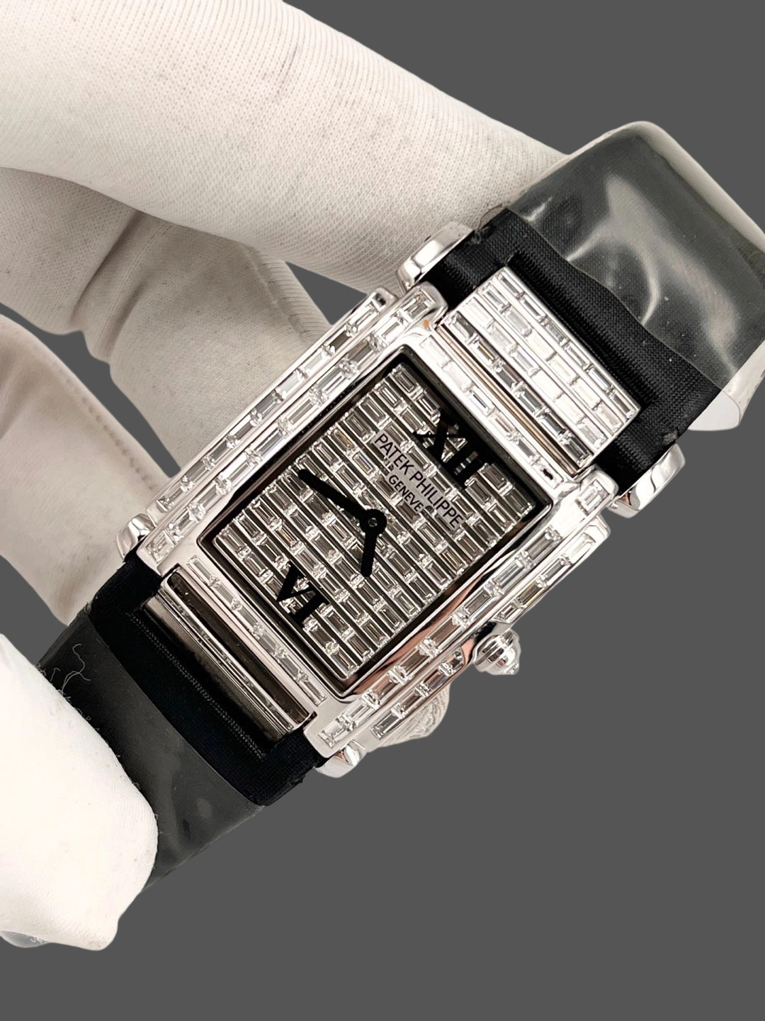 Patek Philippe 4911G-001 detail 2