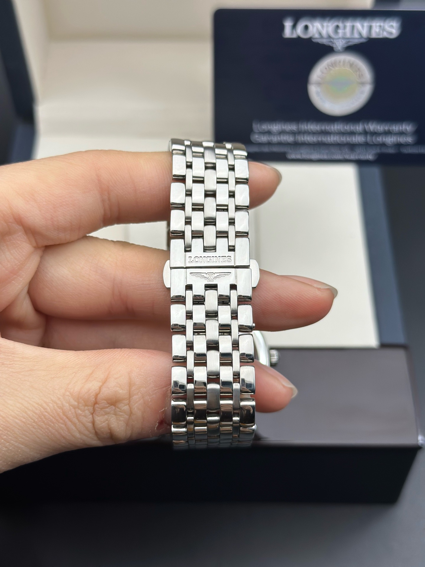 Longines L4.809.4.77.6 detail 4