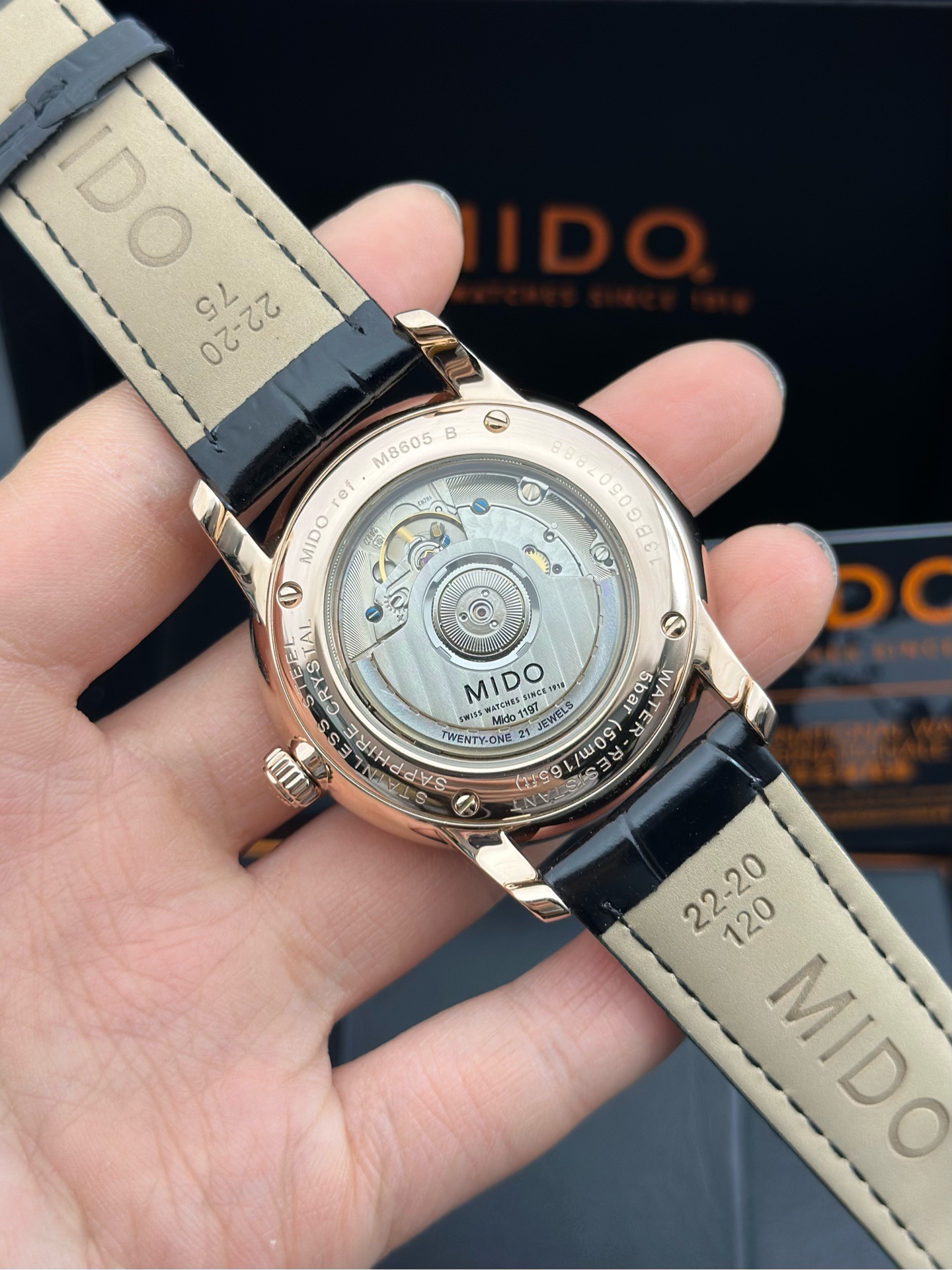Mido M8605.3.13.4 detail 6