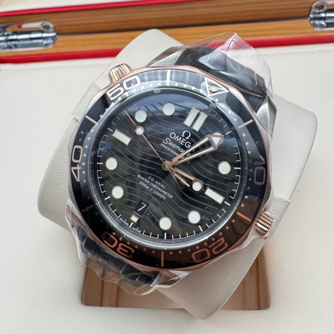 Omega 210.22.42.20.01.002 detail 1