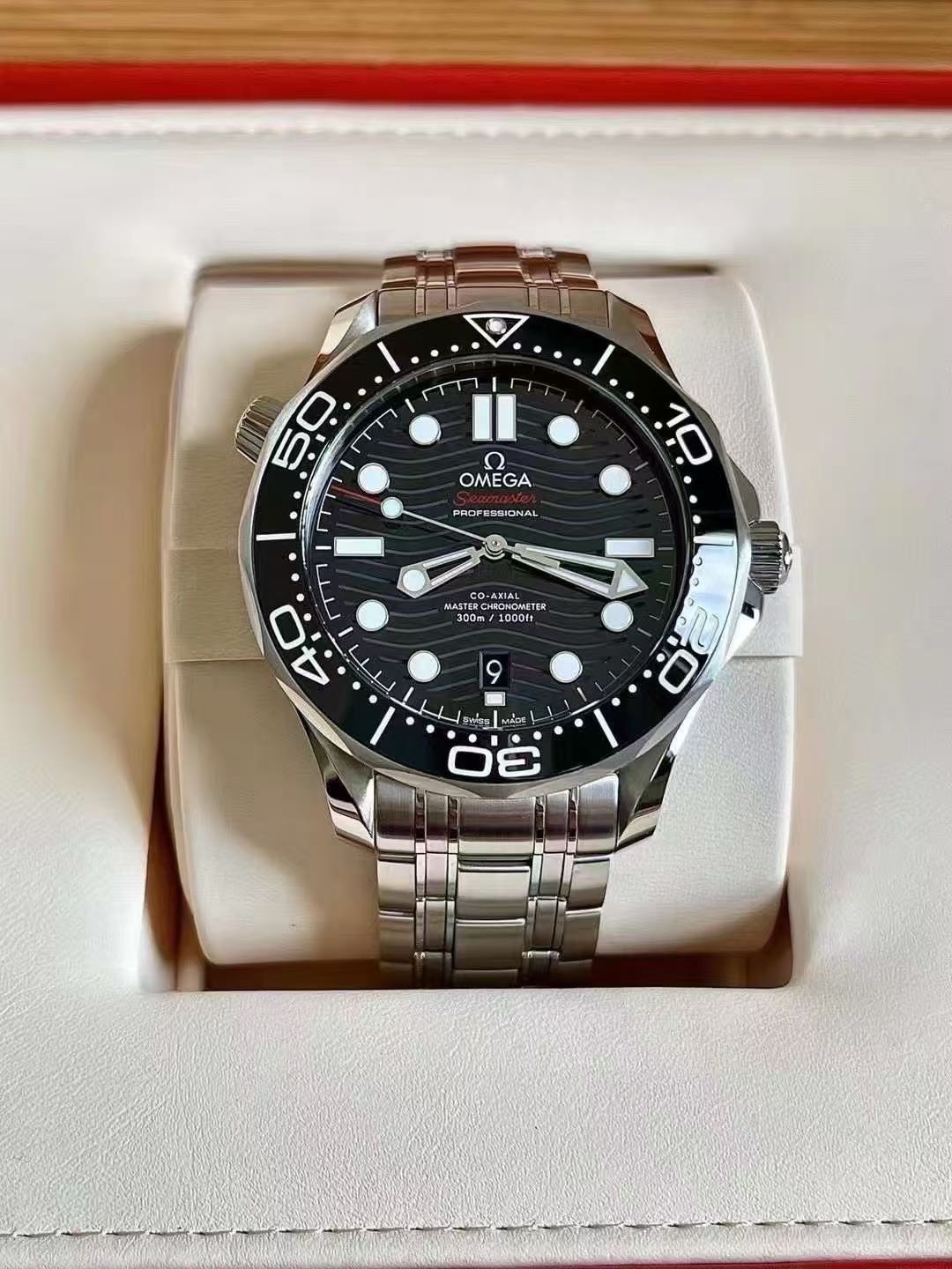 Omega 210.30.42.20.01.001