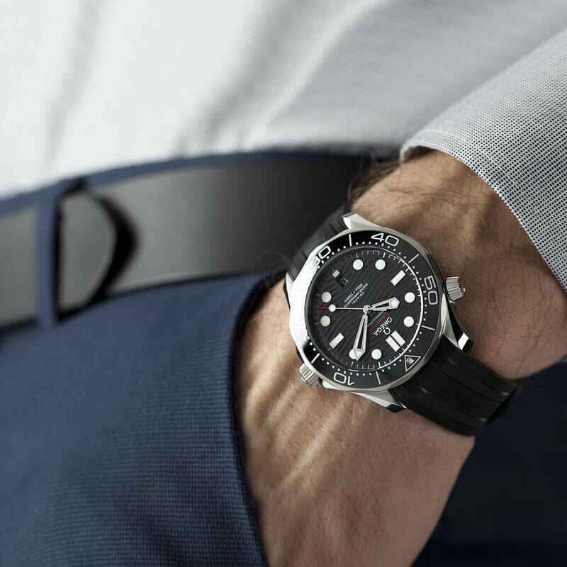 Omega 210.32.42.20.01.001 detail 1