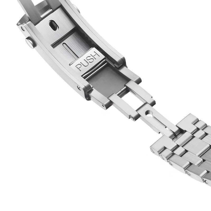 Omega 210.30.42.20.01.001 detail 2