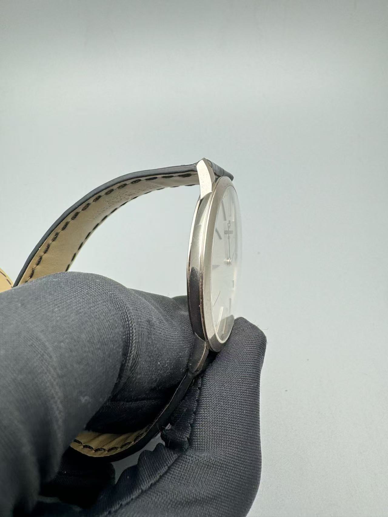 Vacheron Constantin 81180 / 000g-9117 detail 1