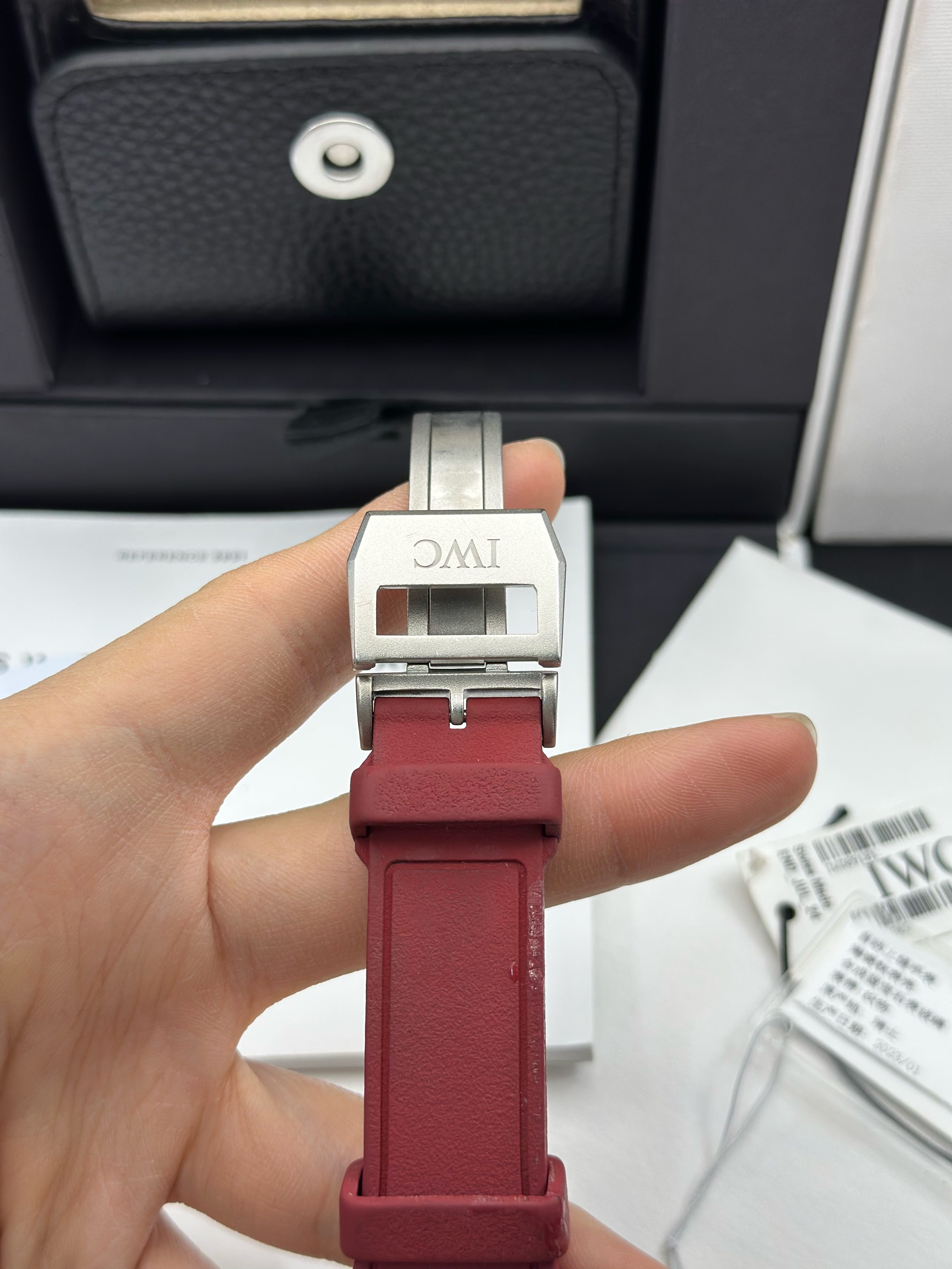 IWC IW389101 detail 4