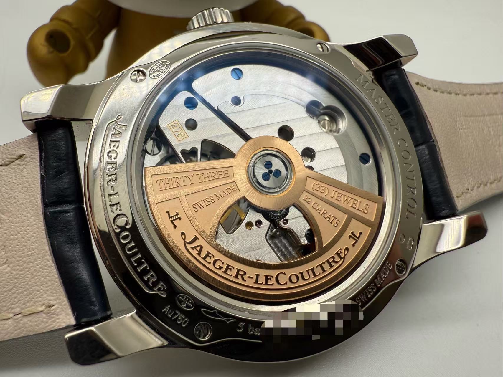 Jaeger-LeCoultre 16634E0 detail 4