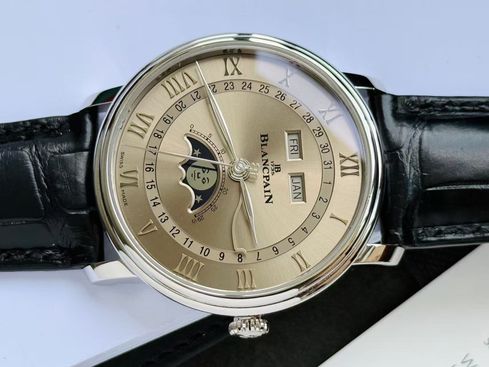 Blancpain 6654 1504 55A detail 2