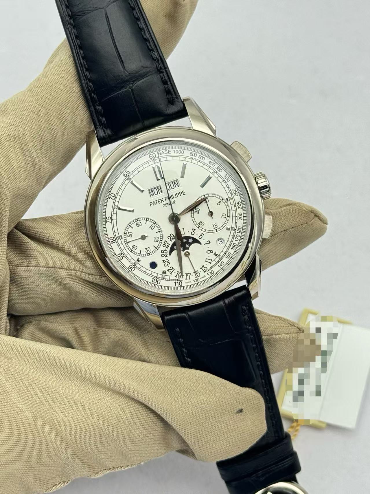 Patek Philippe 5270G-018