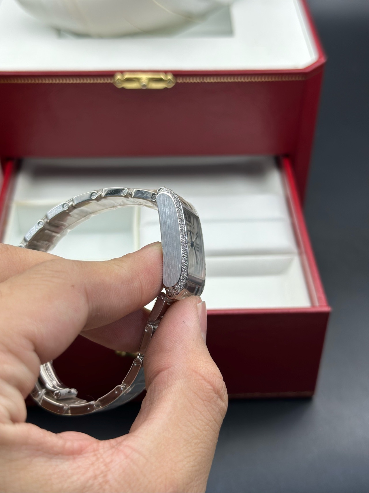 Cartier WT100008 detail 3
