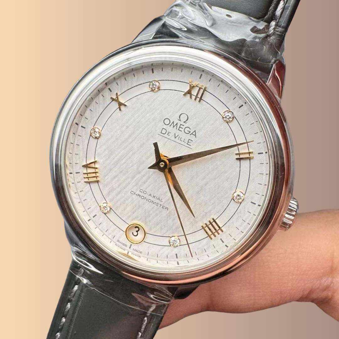 Omega 424.13.33.20.52.001 detail 1