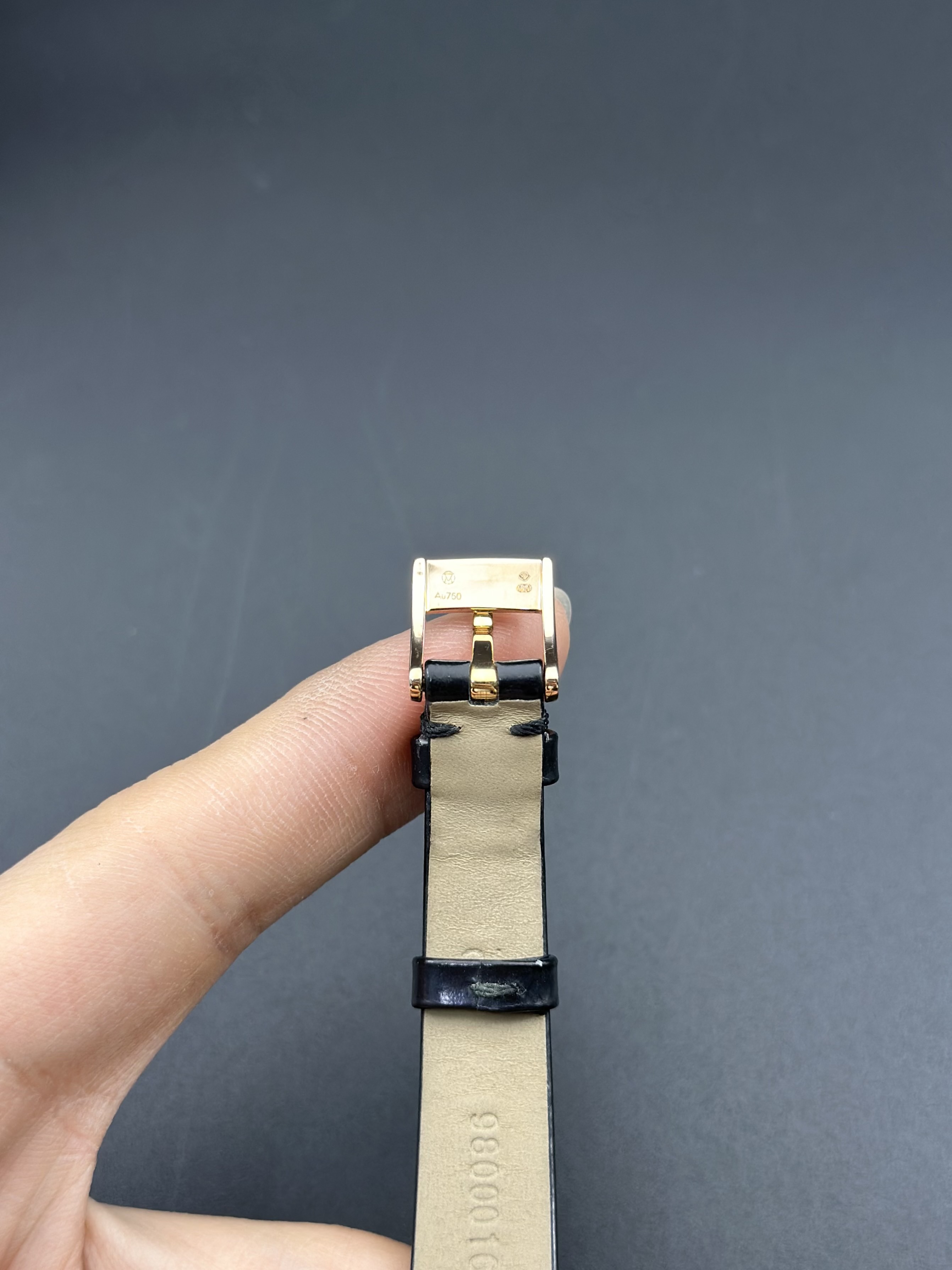 Omega 5885.72.51 detail 6