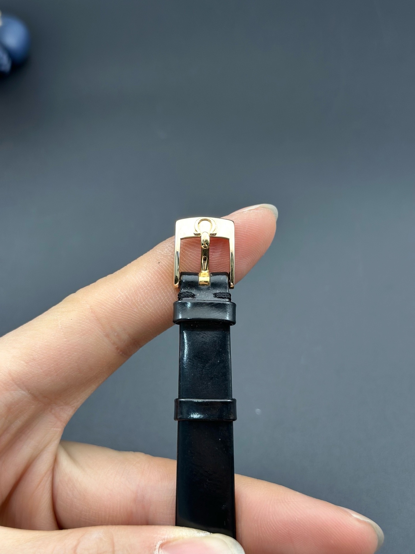 Omega 5885.72.51 detail 5