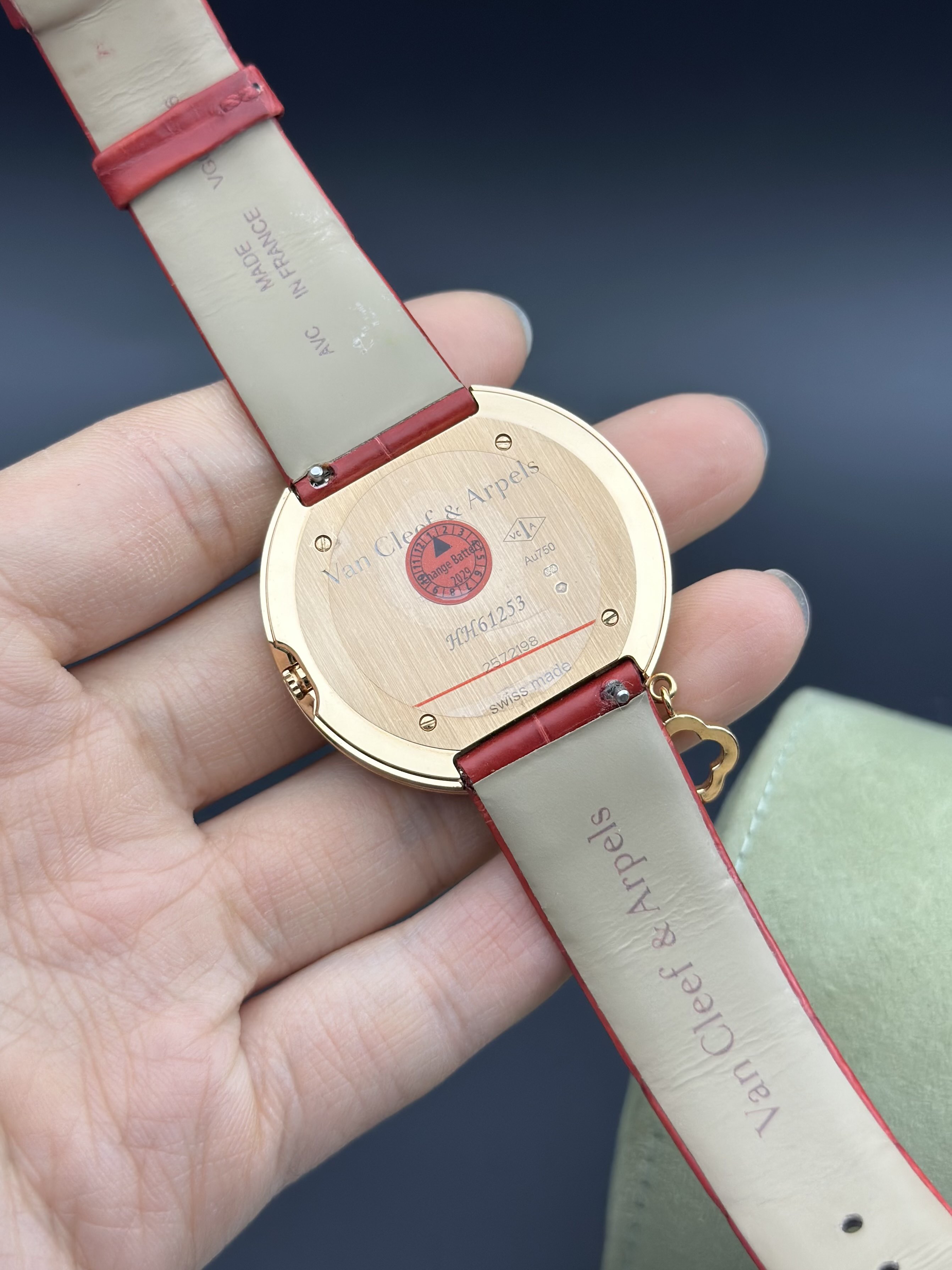 Van Cleef & Arpels VCARO4HU00 detail 5