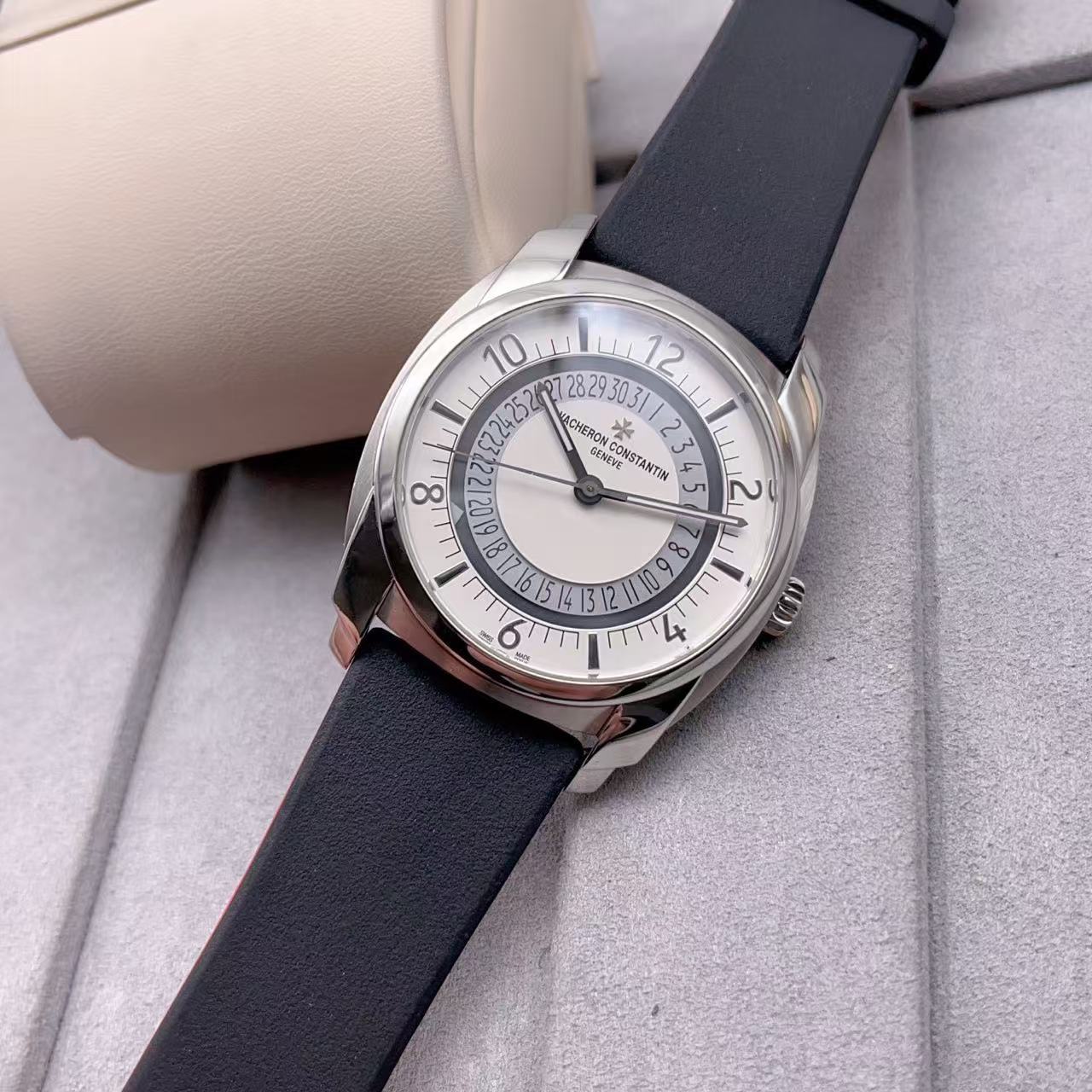 Vacheron Constantin 4500S / 000A-B195 detail 1