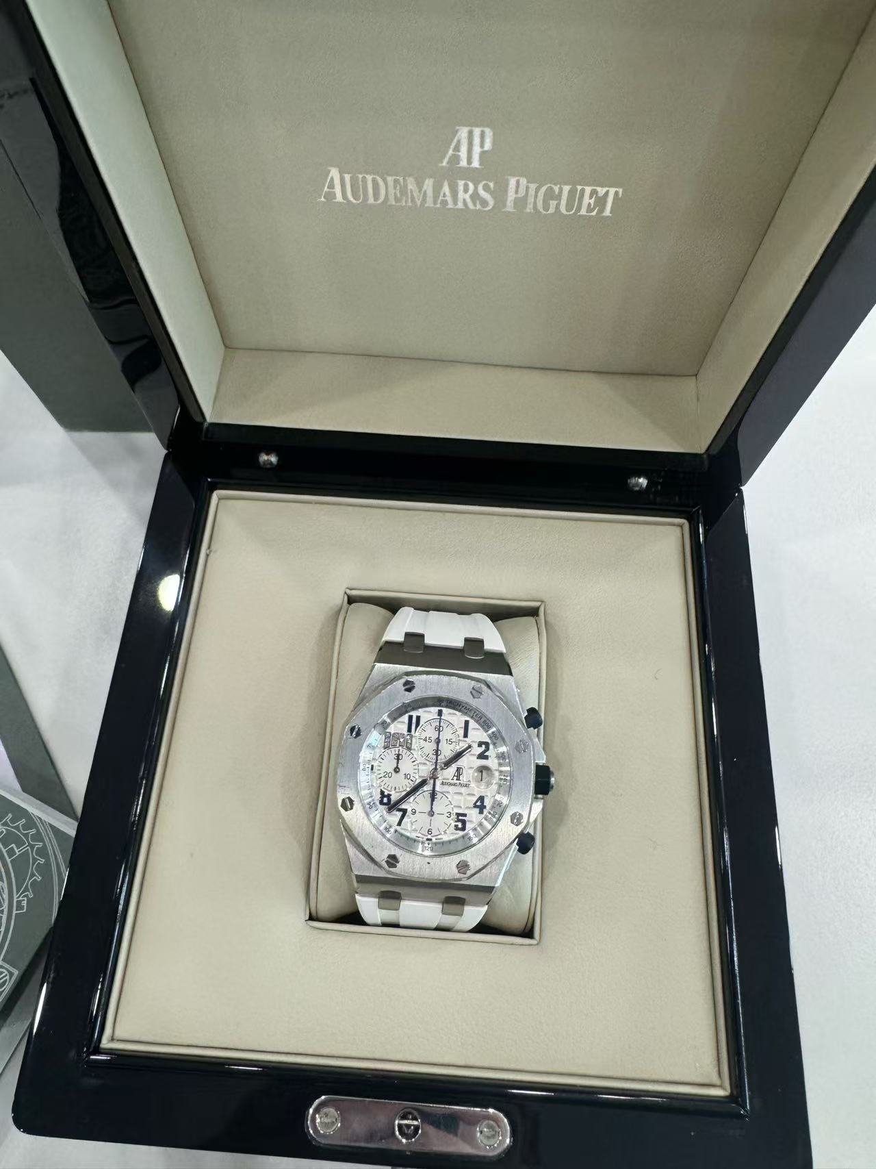Audemars Piguet 26197ST.OO.D305CR.01