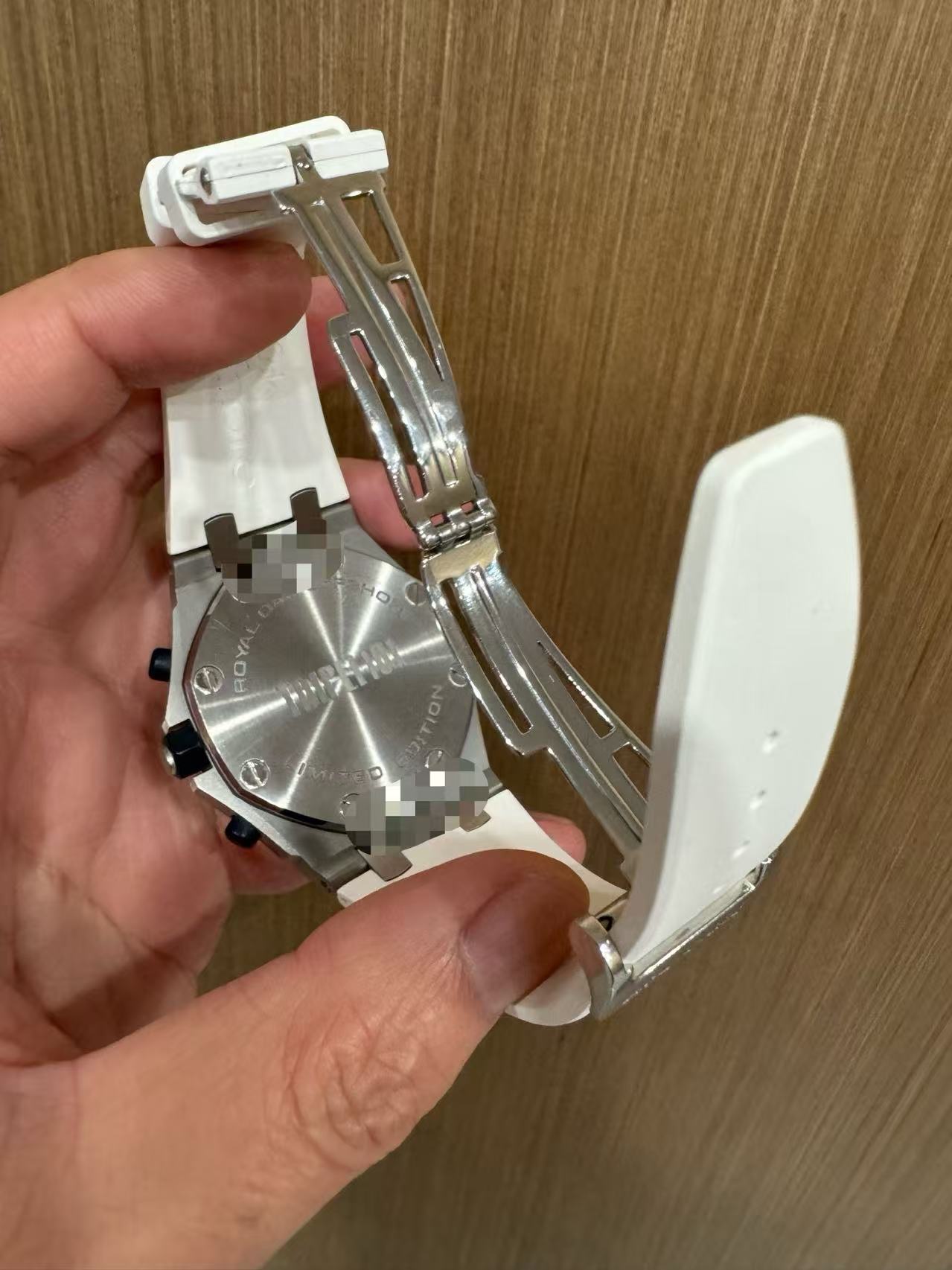 Audemars Piguet 26197ST.OO.D305CR.01 detail 2