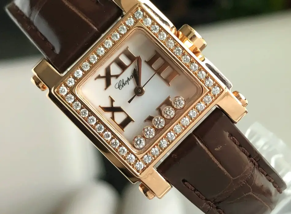 Chopard 275349-5001 vs 275349-5003: What&rsquo;s the Difference Between These Two Happy Diamonds Watches?