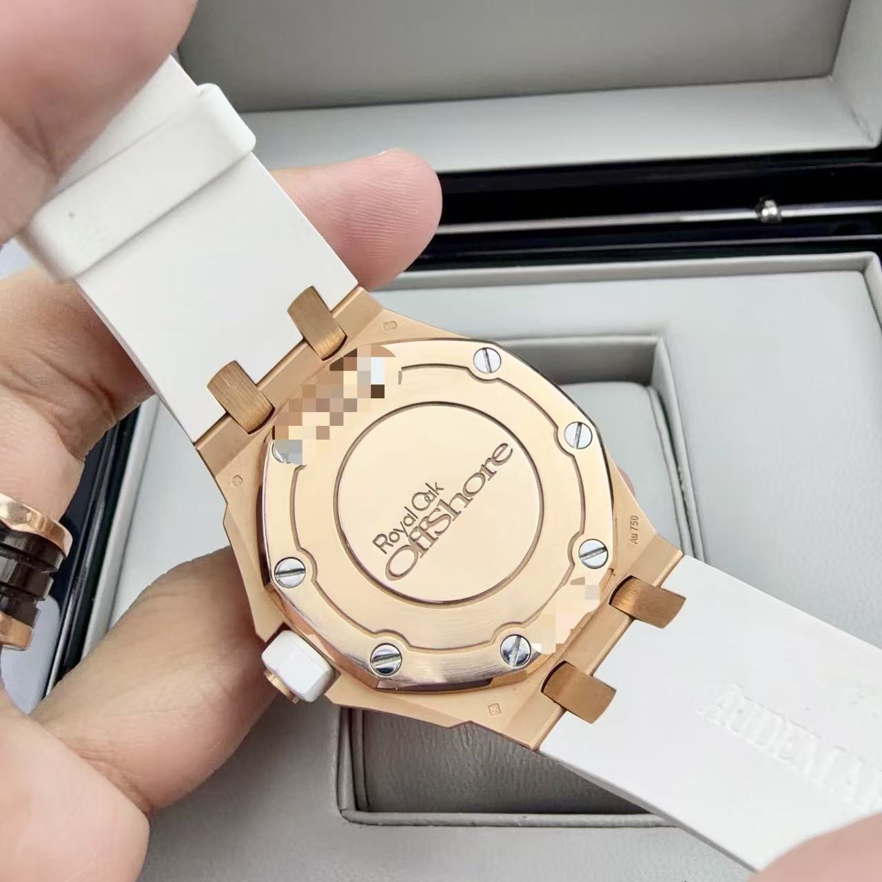 Audemars Piguet 67540OK detail 6
