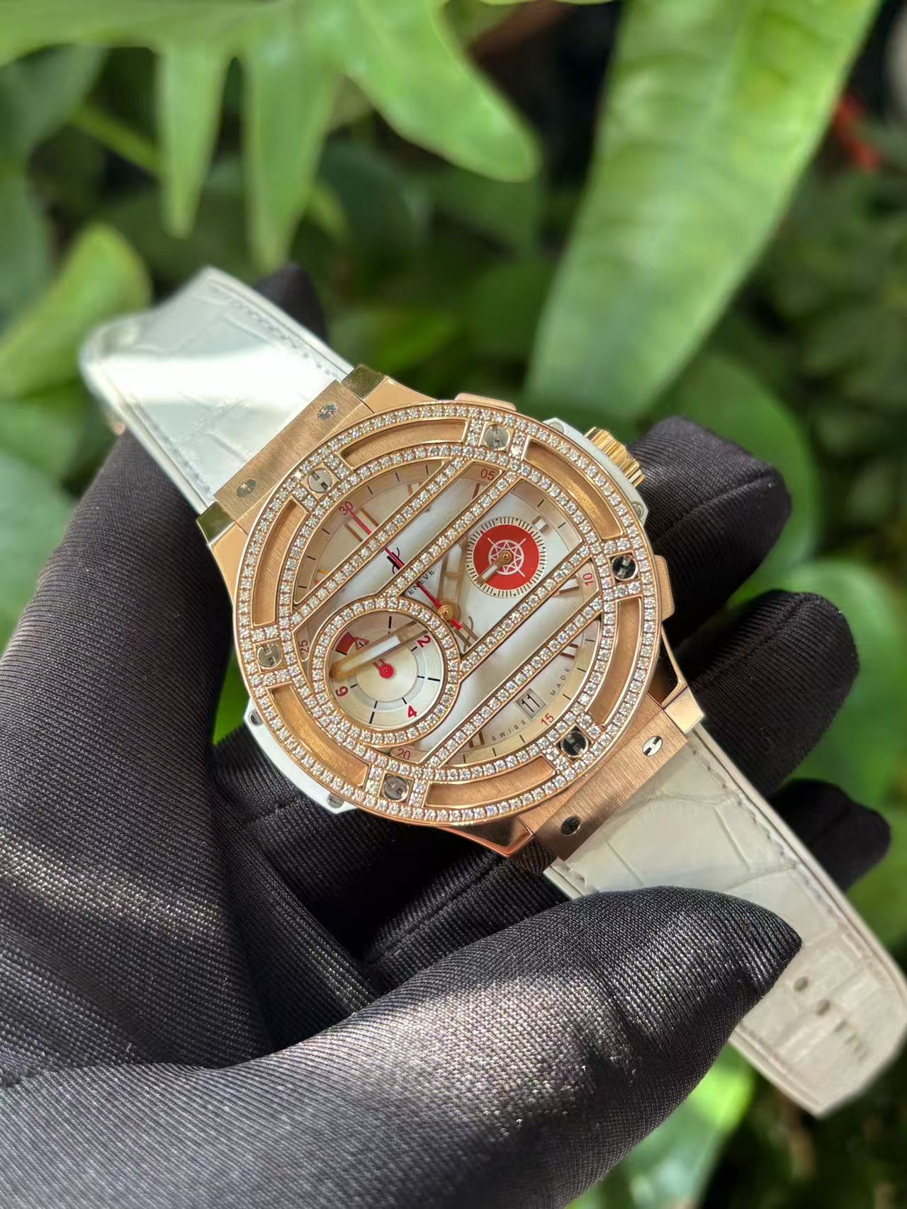 Hublot 347.PE.2123.LR.1104.PCM12 detail 1