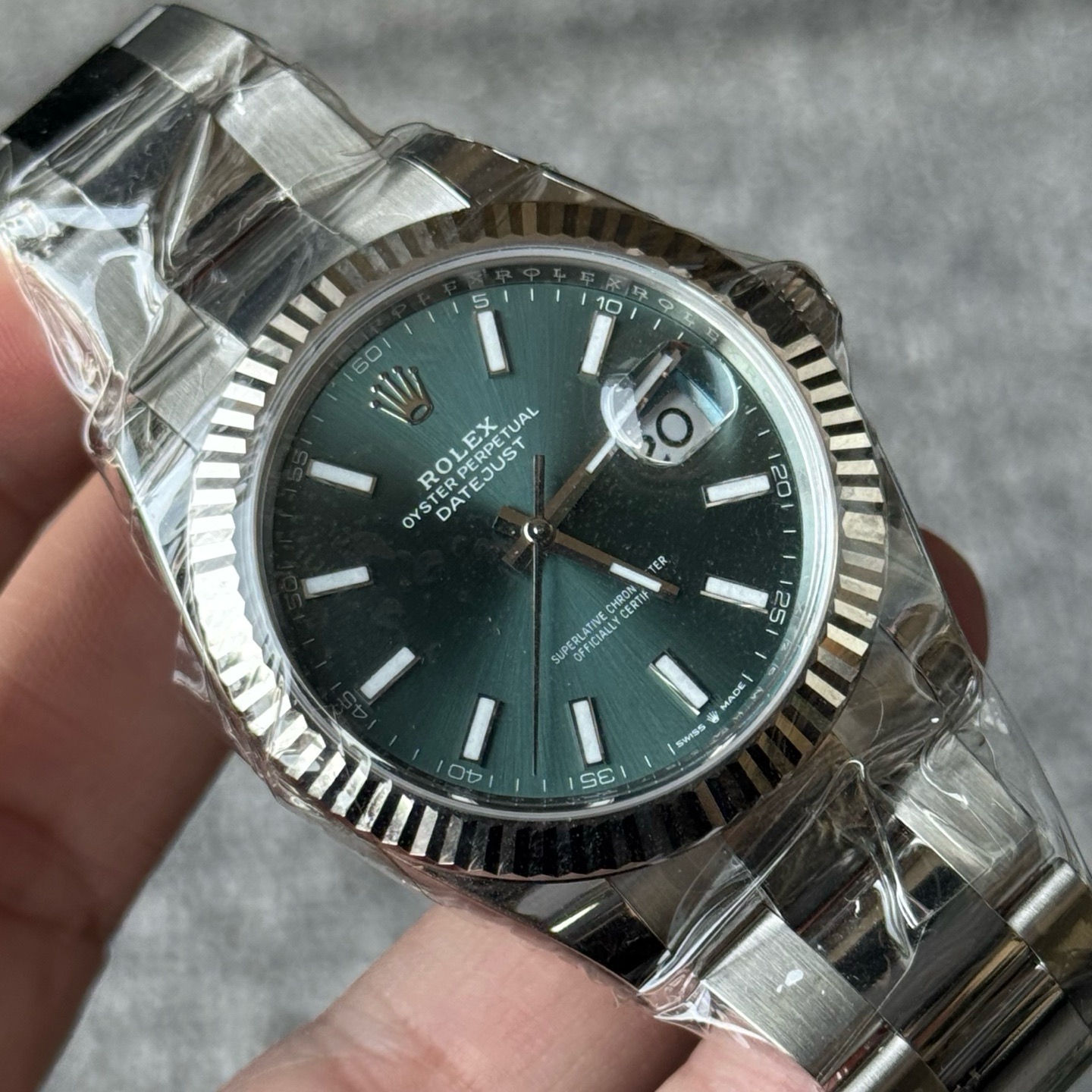 Rolex M126334-0027 detail 2