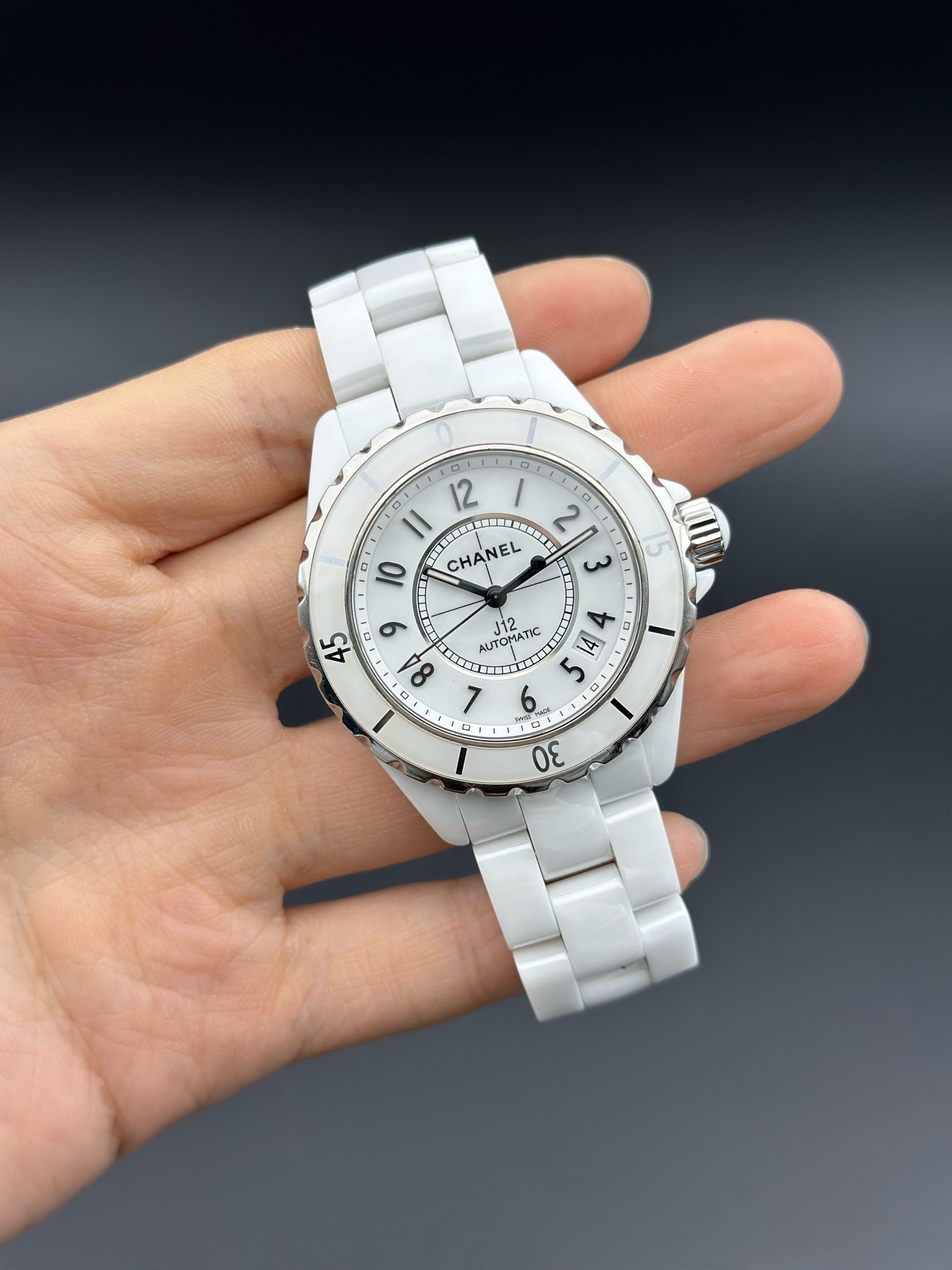 Chanel H0970 detail 1