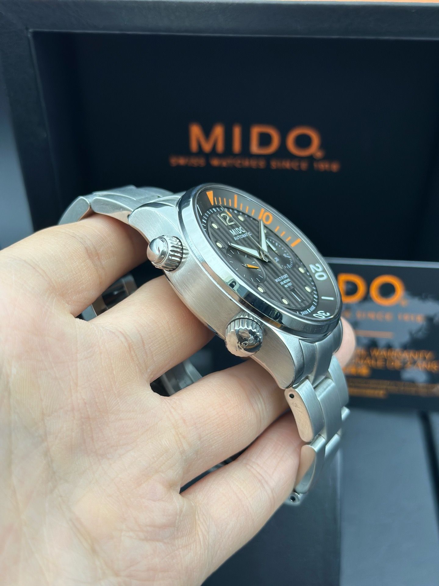 Mido M005.914.11.060.00 detail 2