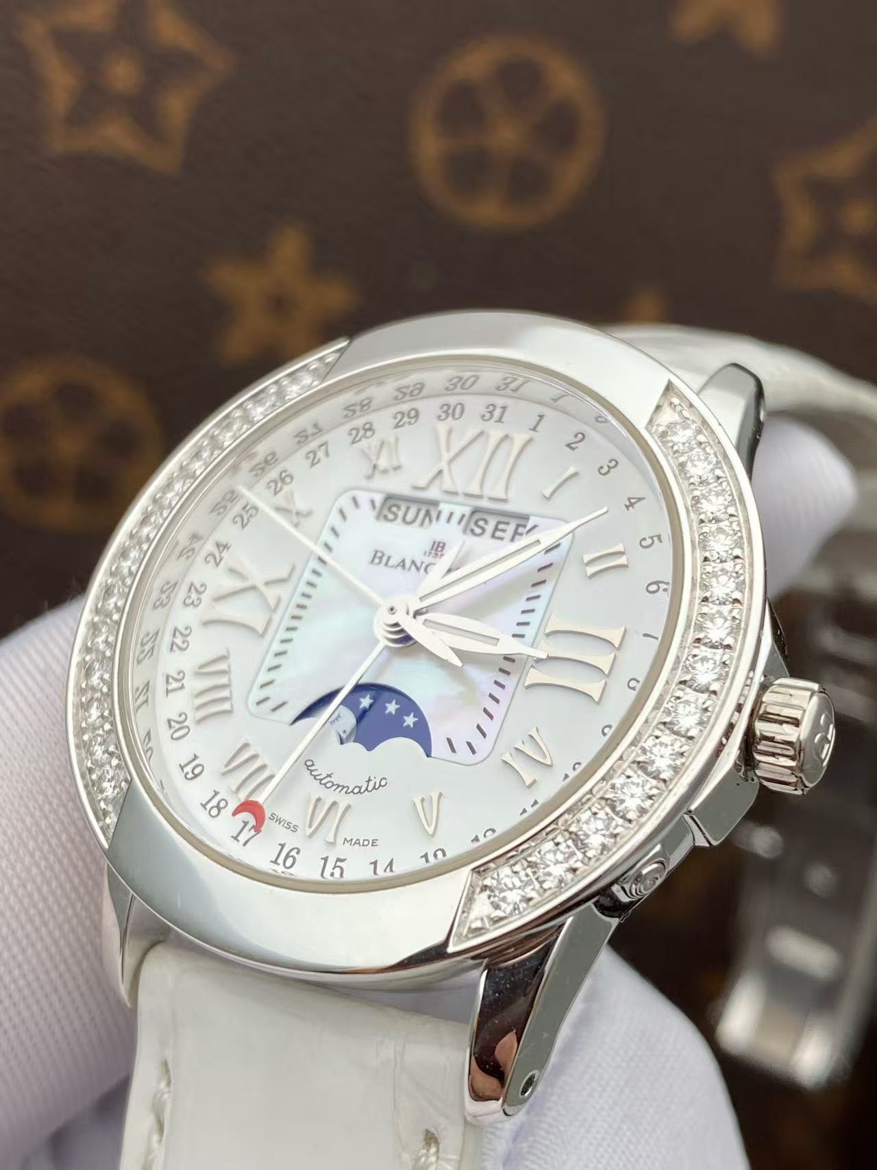 Blancpain 3253-6044-55B detail 3