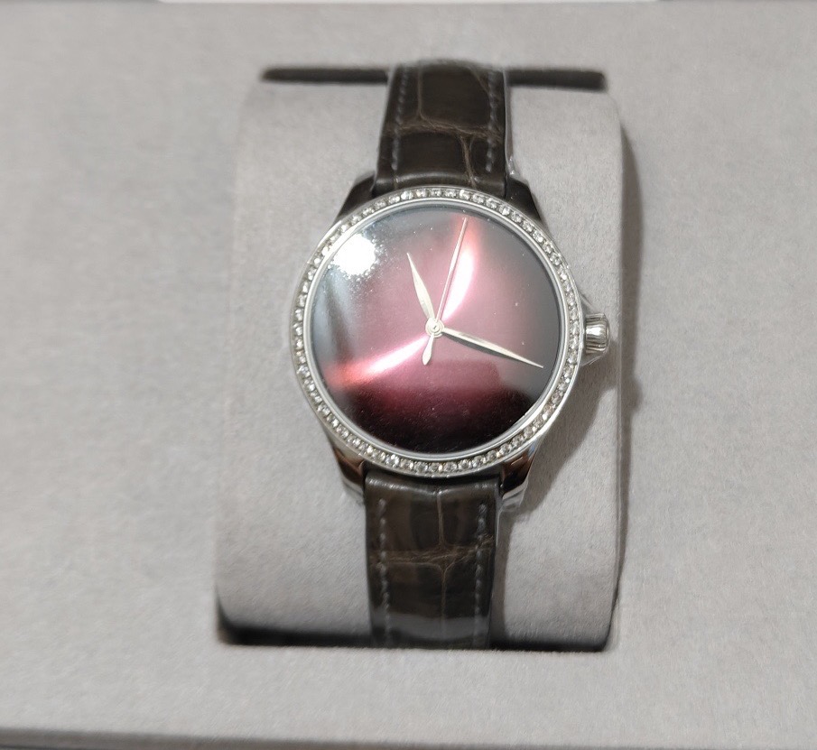 H.Moser & Cie() 1200-1208