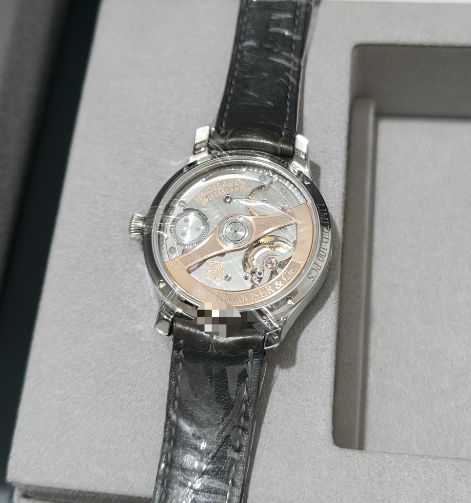 H.Moser & Cie() 1200-1208 detail 1