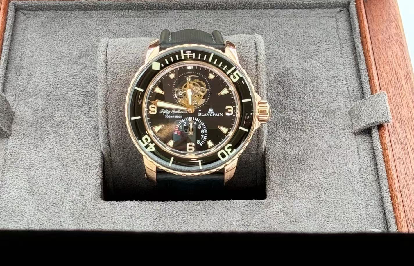 Blancpain 5025-3630-52A detail 2