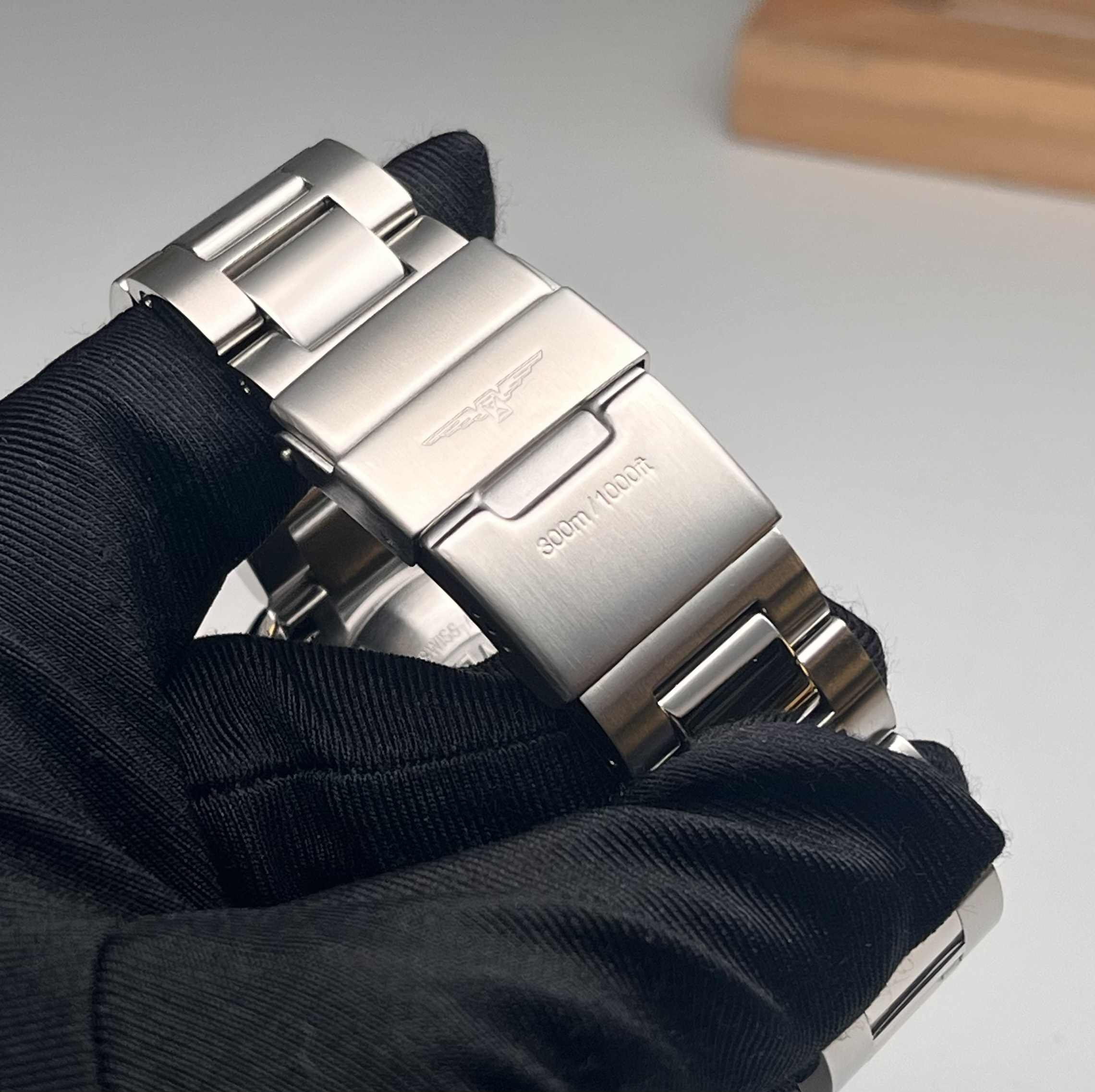 Longines L3.651.4.76.6 detail 4