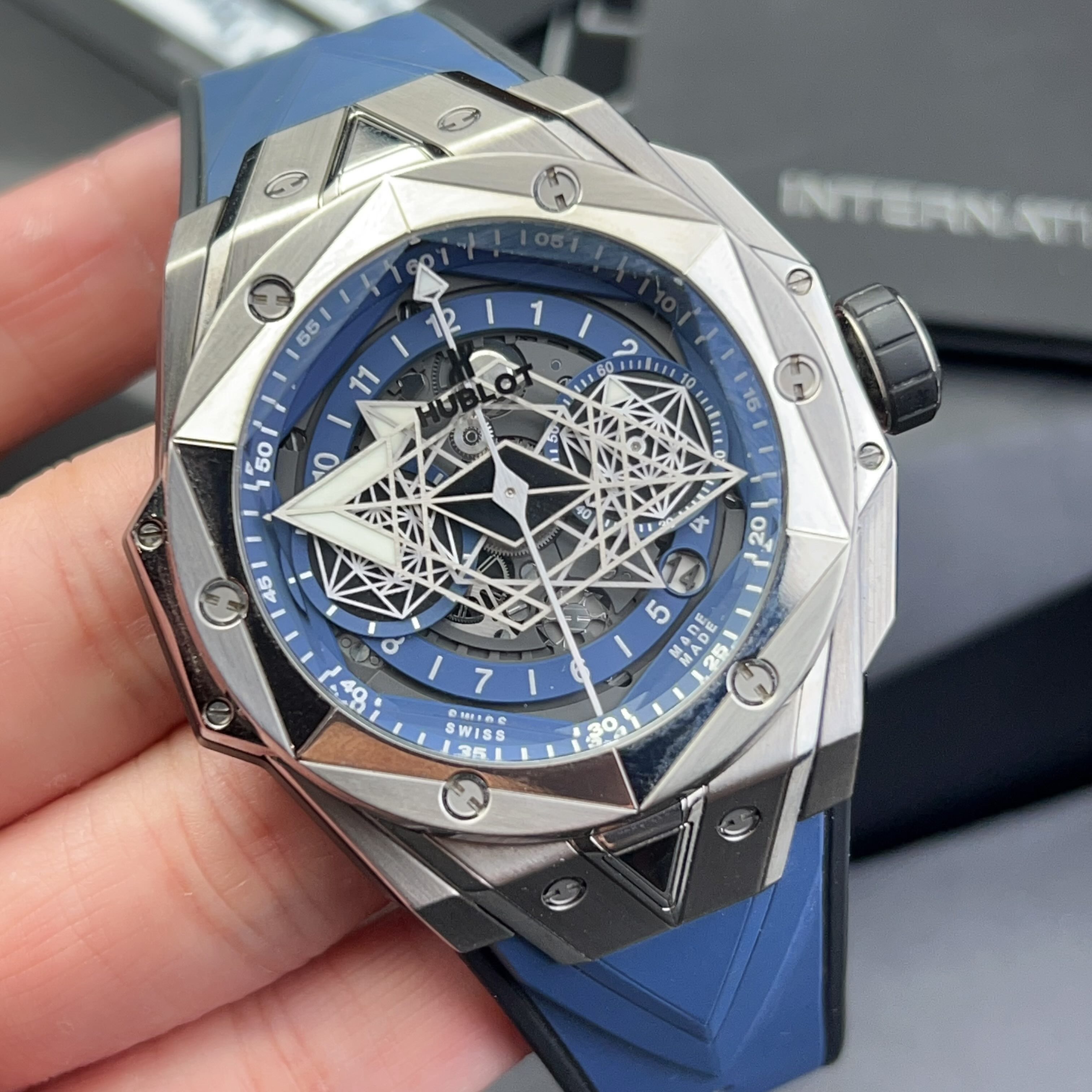 Hublot 418.NX.5107.RX.MXM20