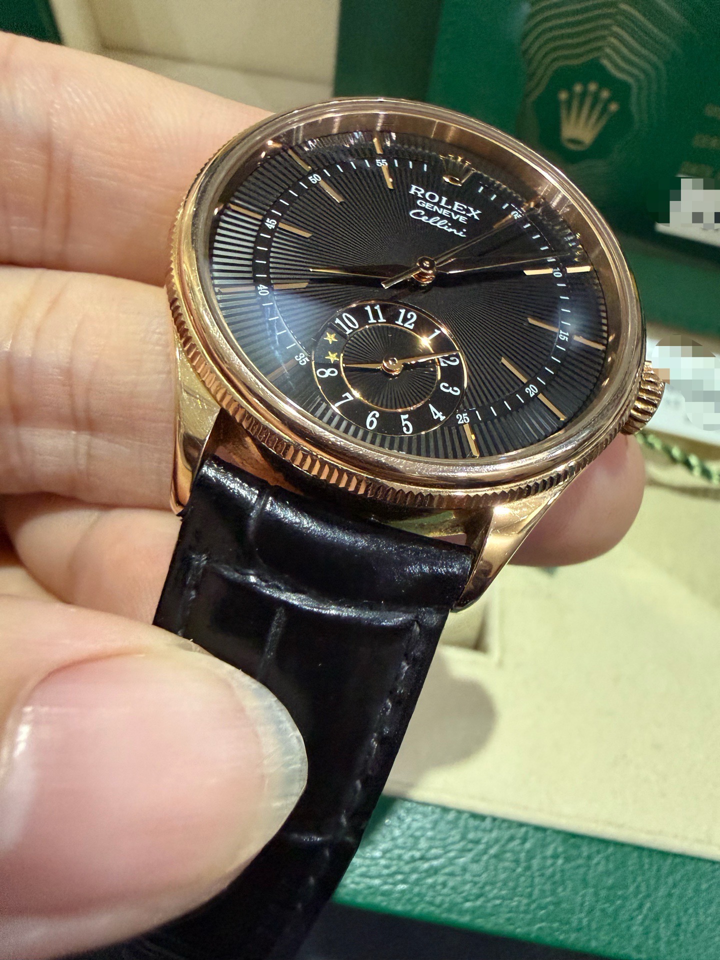 Rolex m50525-0011 detail 1