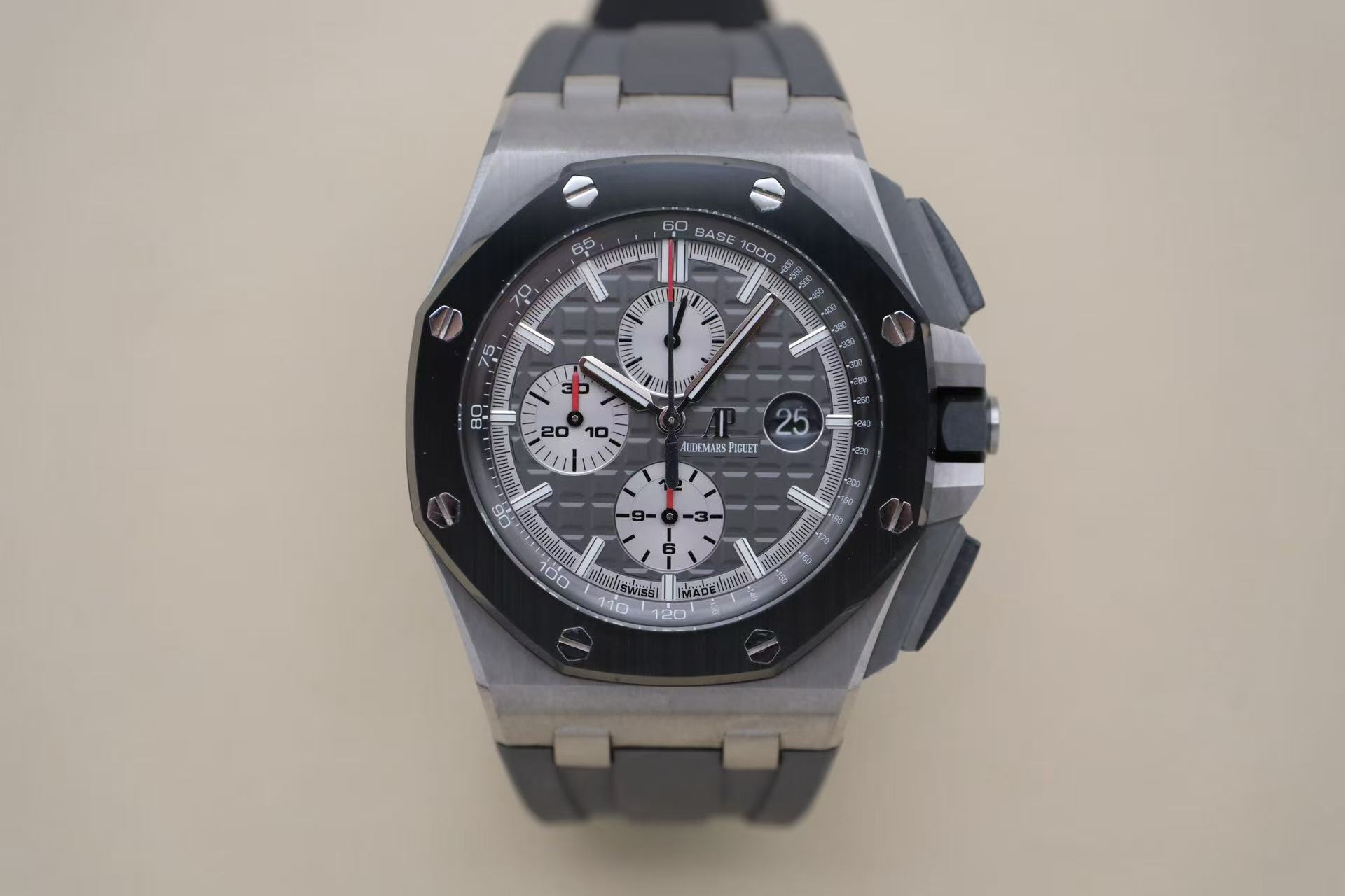 Audemars Piguet 26400IO.OO.A004CA.01