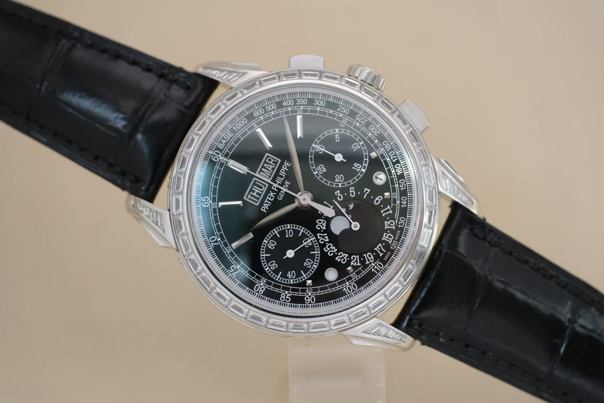 Patek Philippe 5271P-001 detail 2