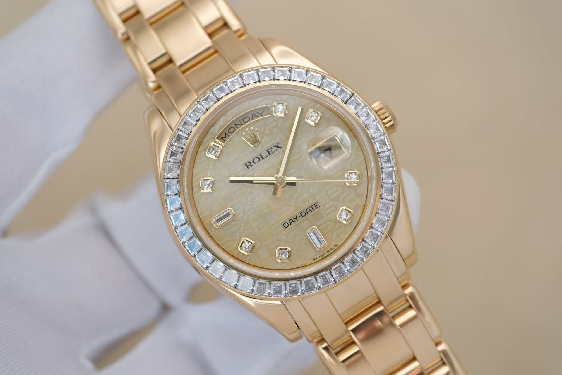 Rolex 18958-72748 detail 1