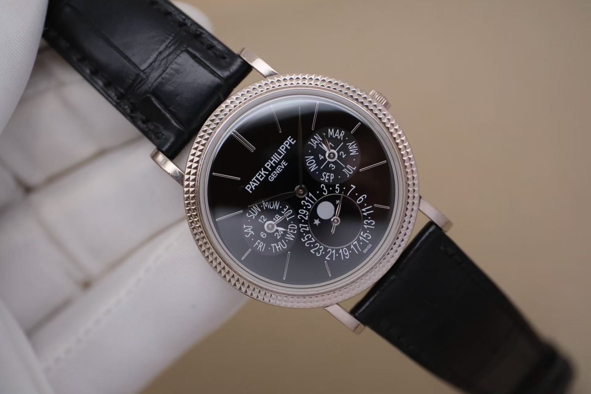 Patek Philippe 5139G-010 detail 6