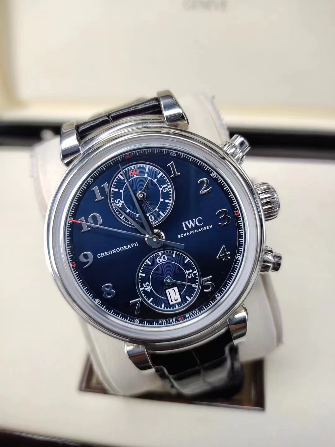 IWC IW393402 detail 2