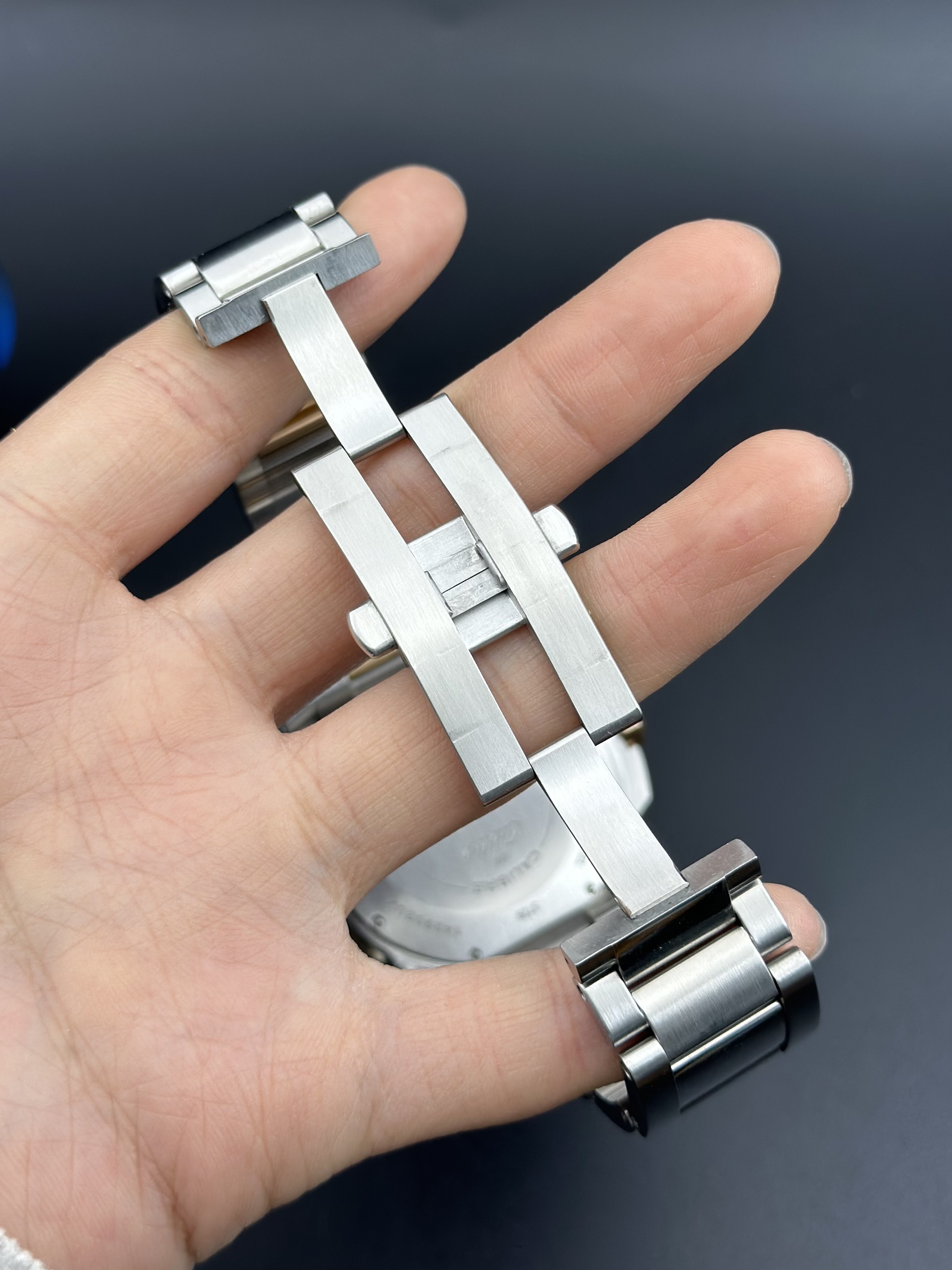 Cartier W7100054 detail 4