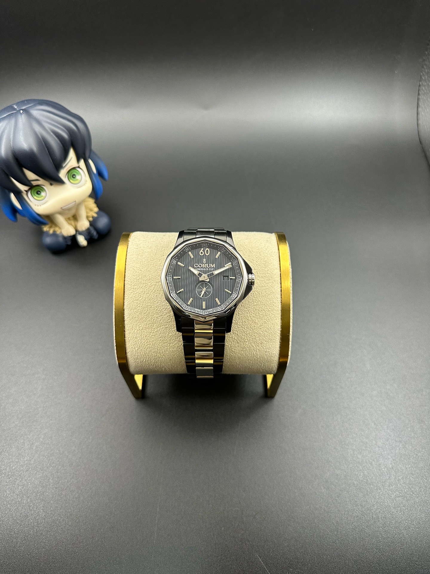 Corum 395-101-30-V705-AB10 detail 7