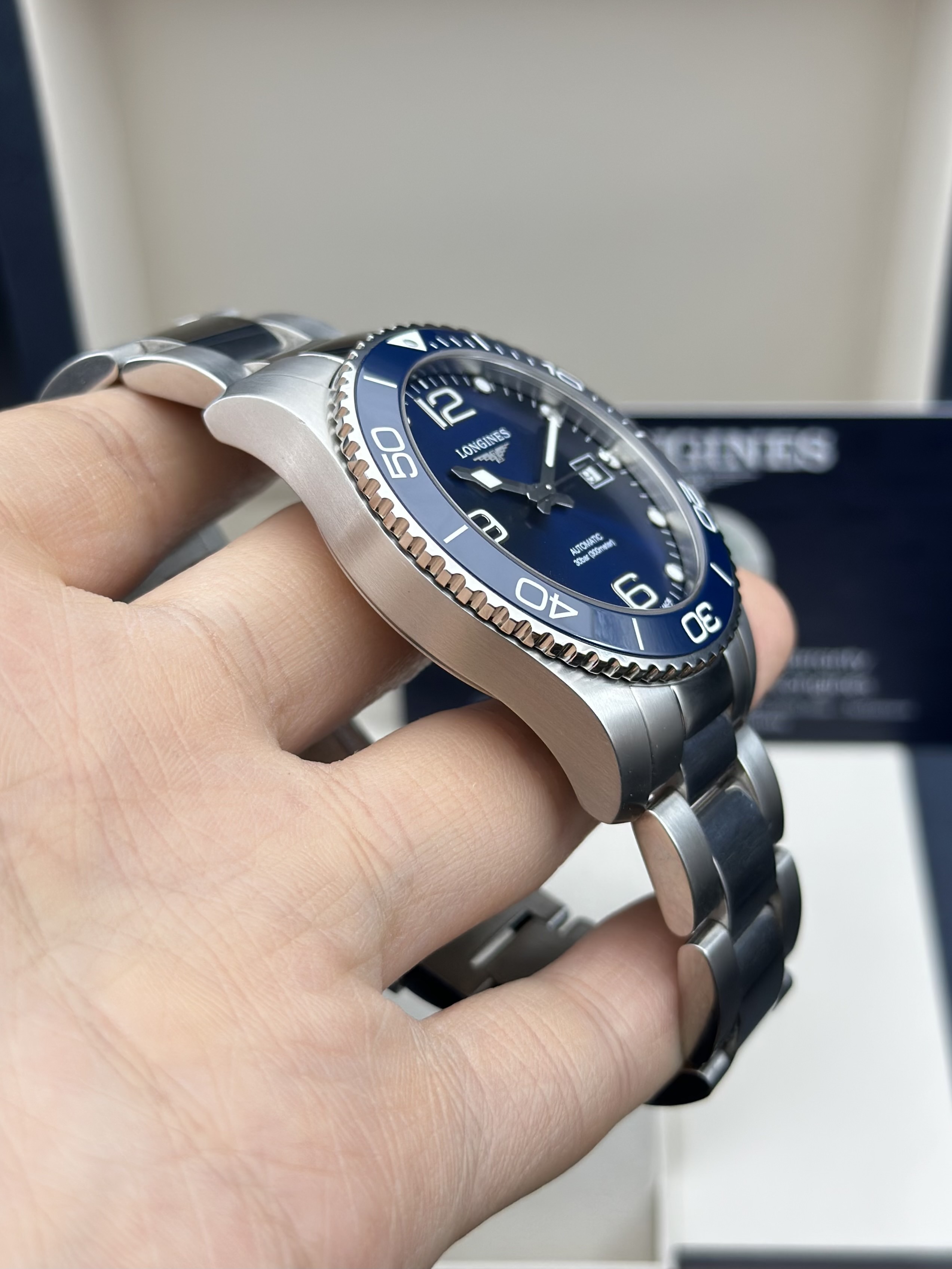 Longines L3.781.4.96.6 detail 2