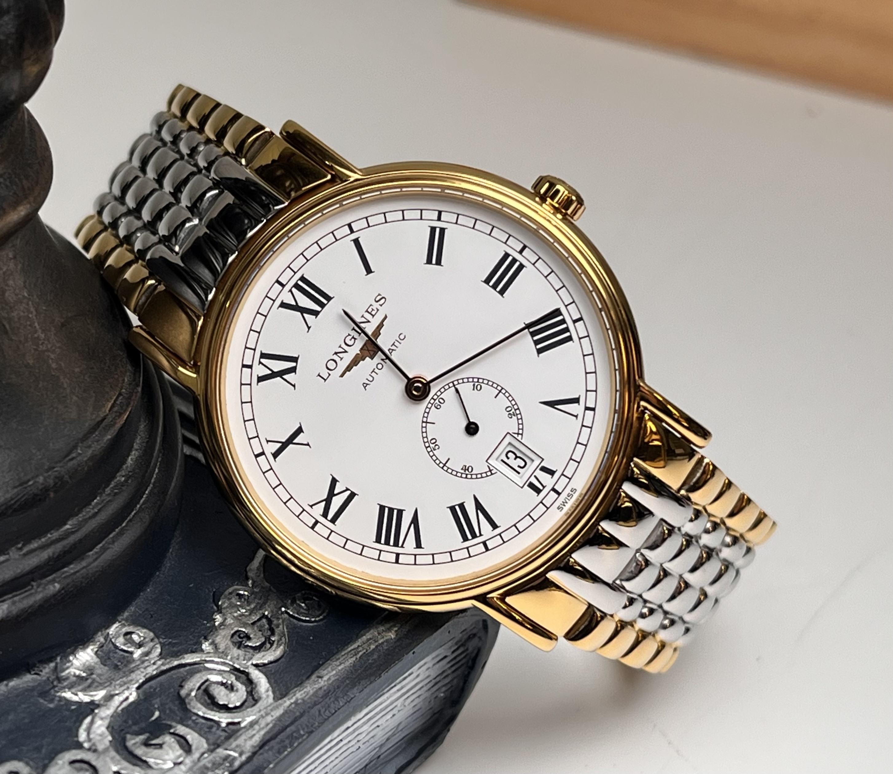 Longines L4.805.2.11.7 detail 1