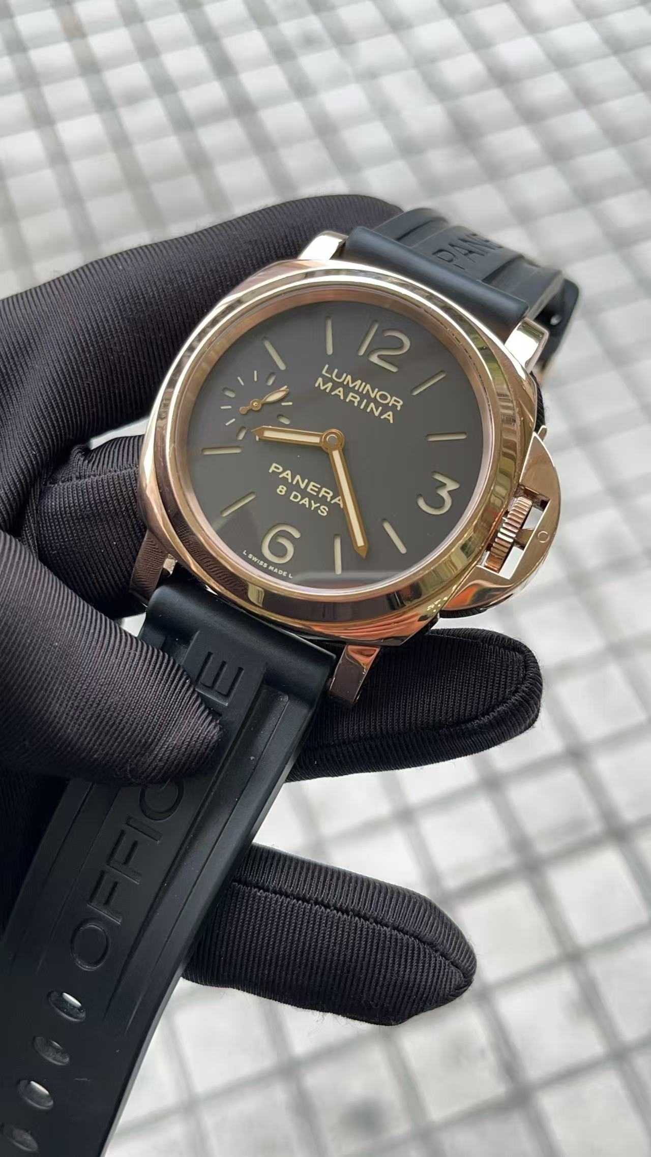 Panerai PAM00511 detail 2
