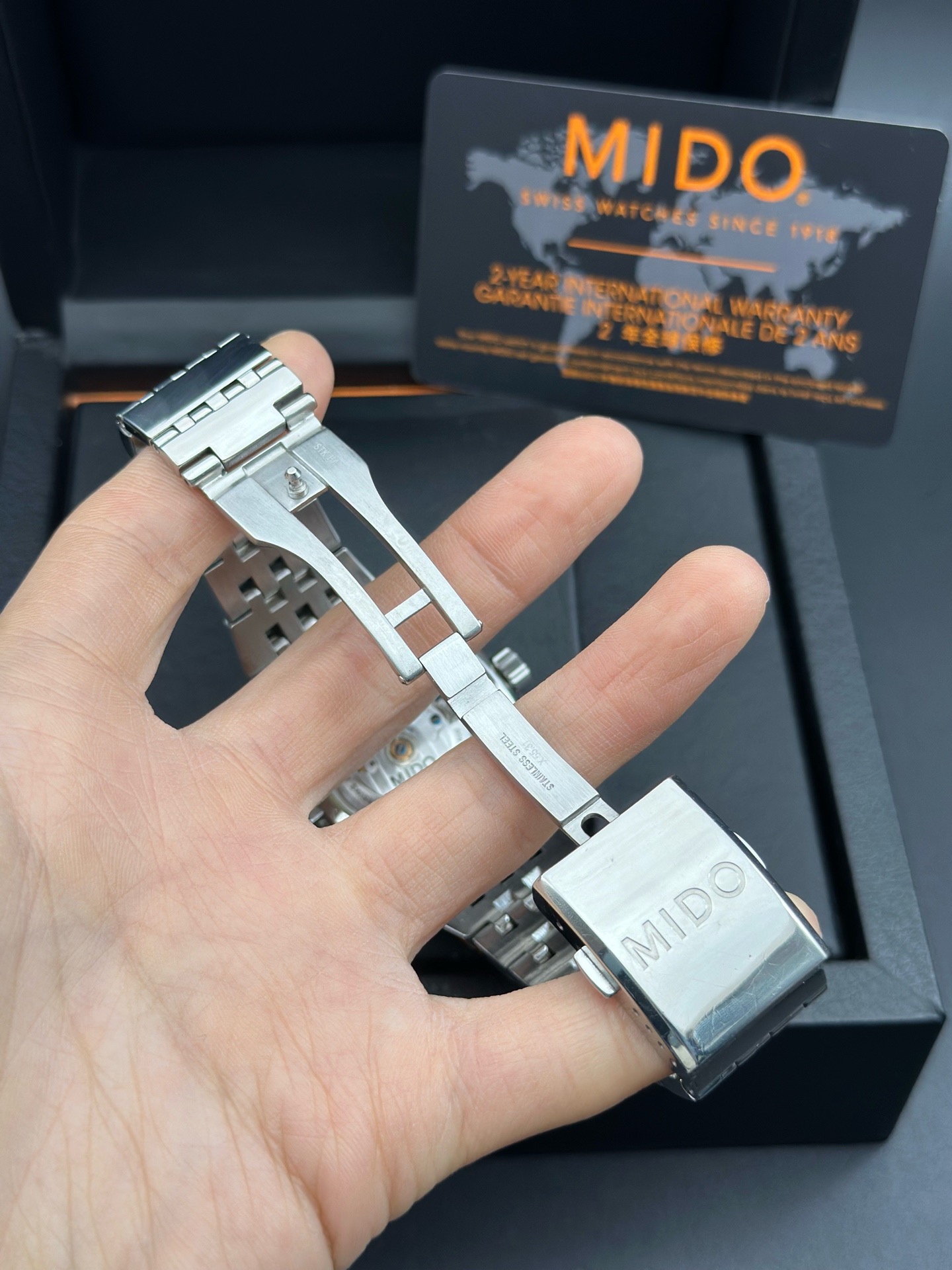 Mido M8340.4.B8.11 detail 4