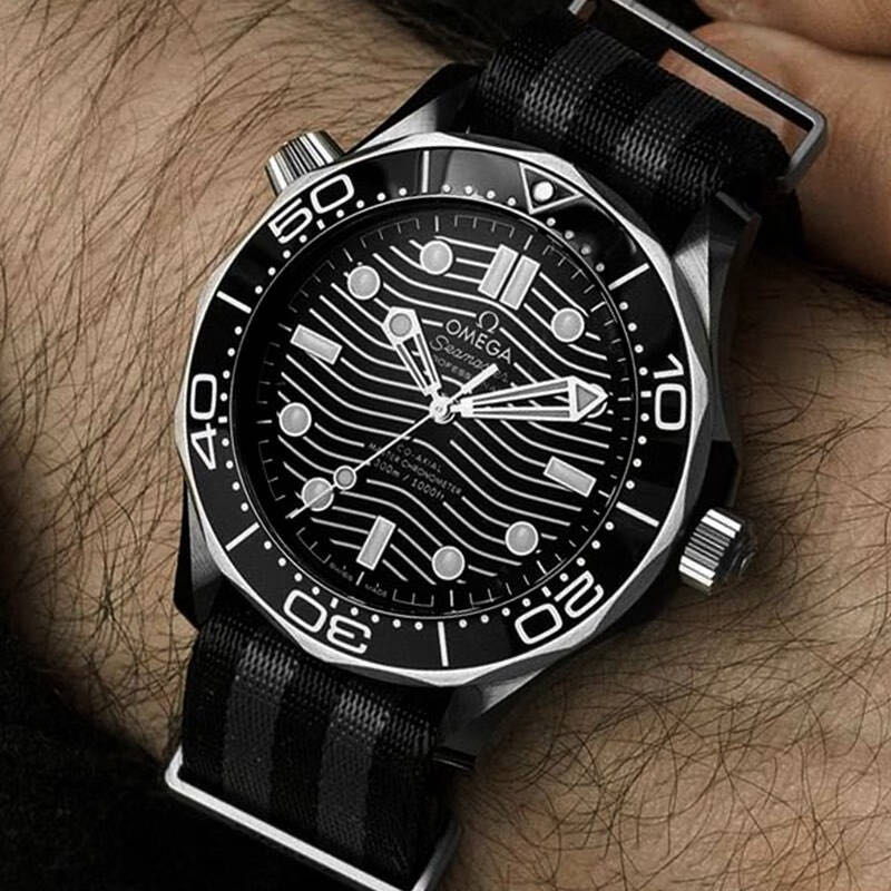 Omega 210.92.44.20.01.002 detail 5