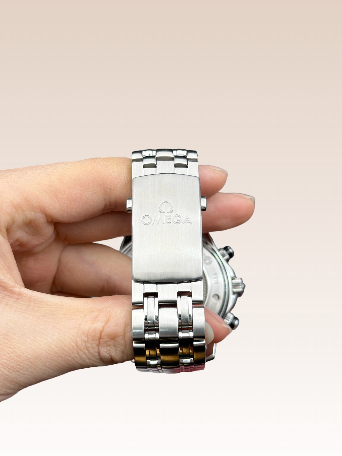 Omega 212.30.44.50.01.002 detail 3