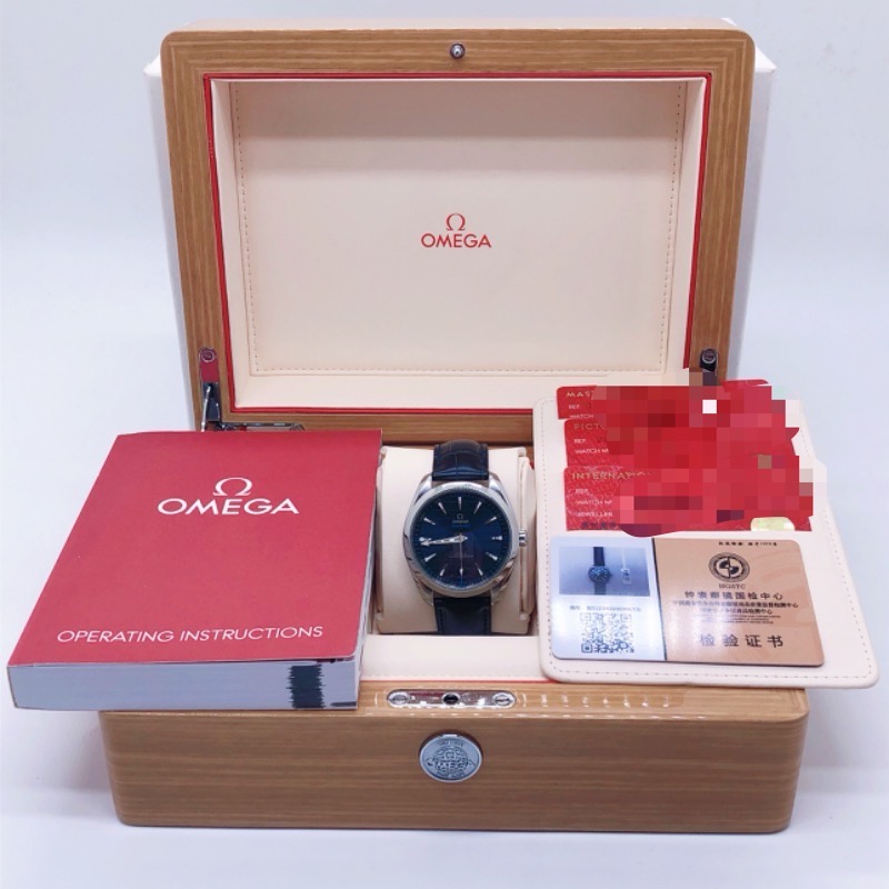 Omega 220.13.41.21.03.001 detail 7