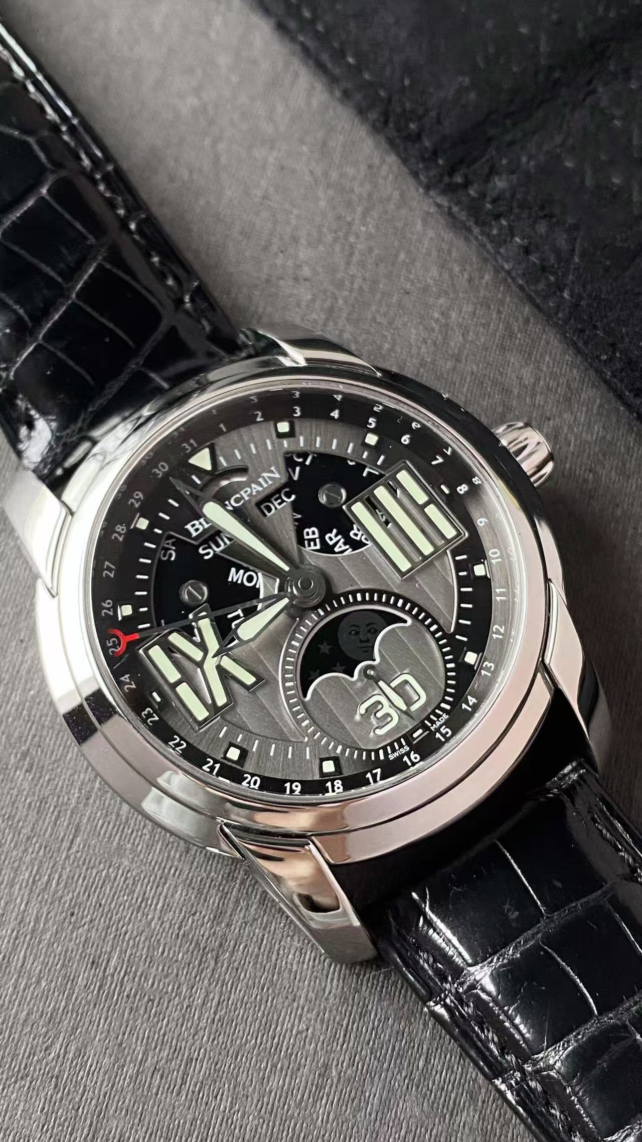 Blancpain 8866-1134-53B detail 3